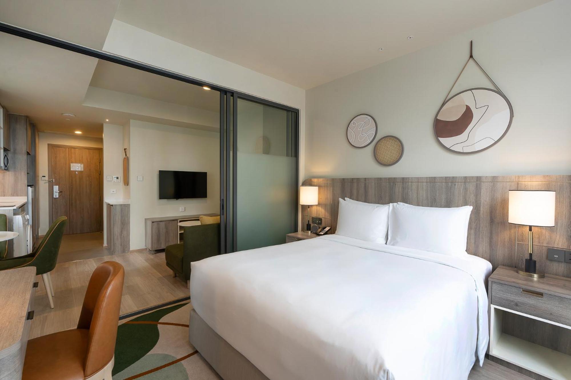 Staybridge Suites Bangkok Sukhumvit By Ihg Exterior photo
